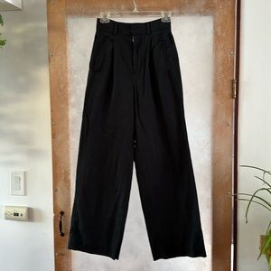 Everlane washed black trouser size 00